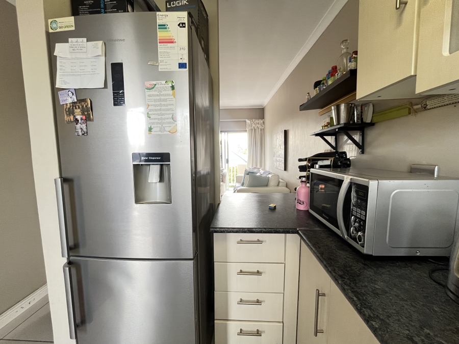 2 Bedroom Property for Sale in Parklands Western Cape